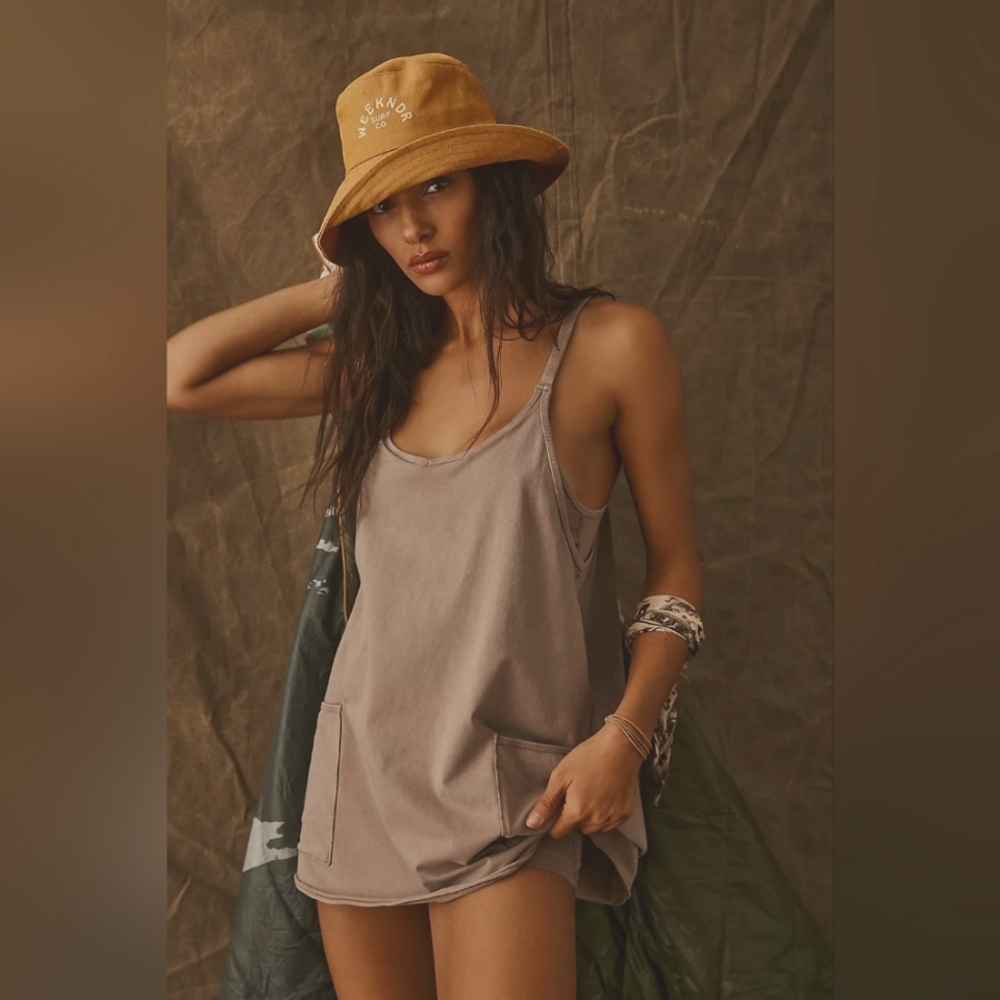 EUC Free People FP Movement Hot Shot Mini Dress in Mocha Latte, size S